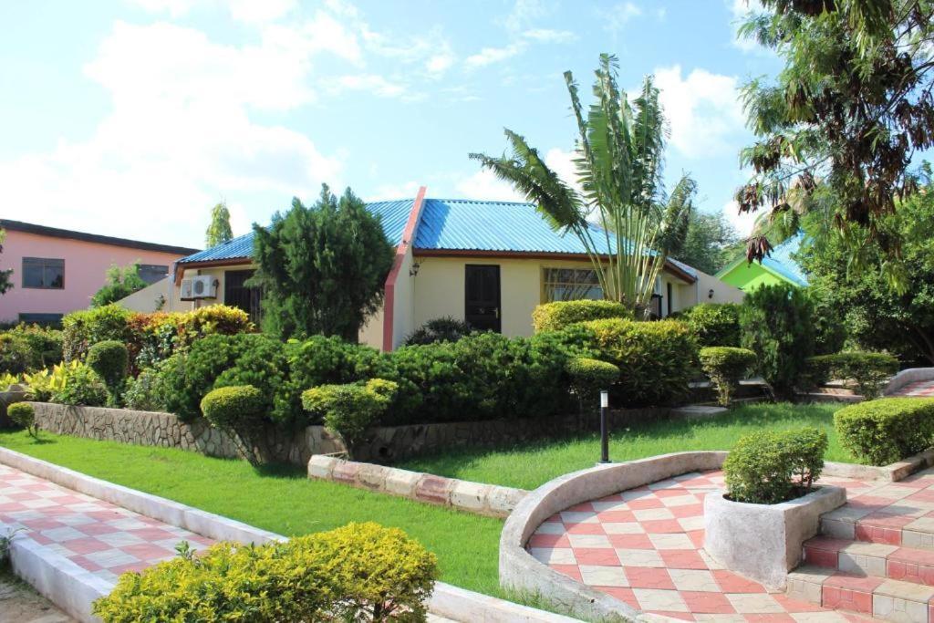 Royal Village Hotel Dodoma Extérieur photo